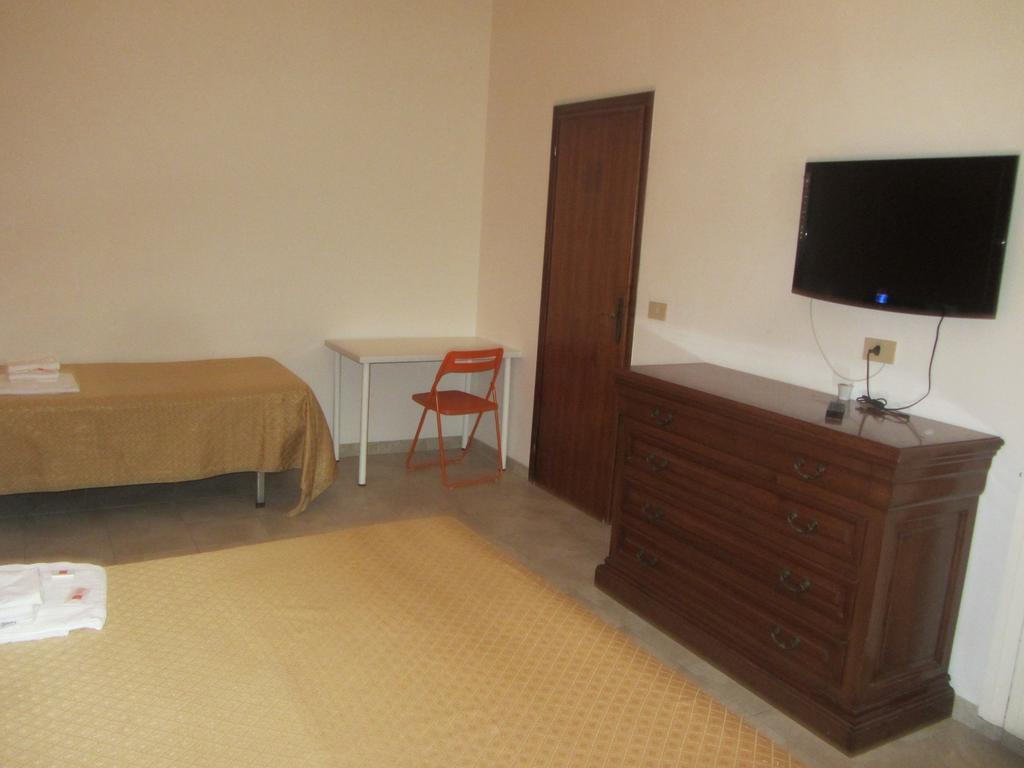 Hotel Mirafiori Lido di Camaiore Rum bild